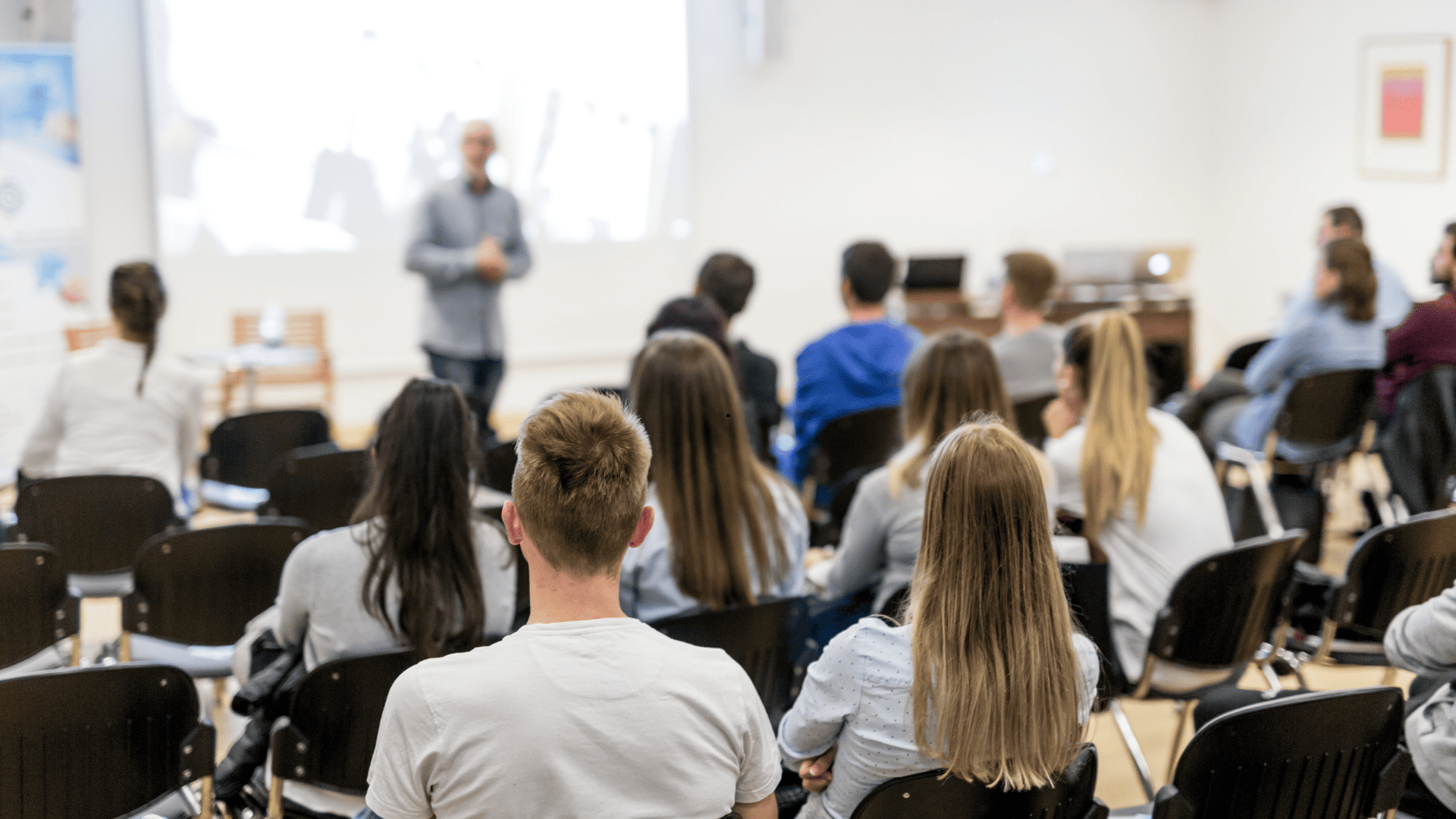 Hubtrick lidera la digitalización de las prácticas universitarias: tecnología valenciana con impacto global